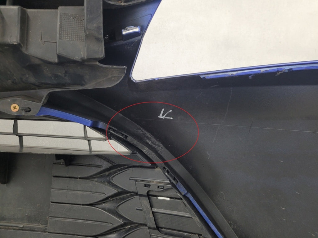 Prednji branik Toyota Yaris 3 III Lift 17-