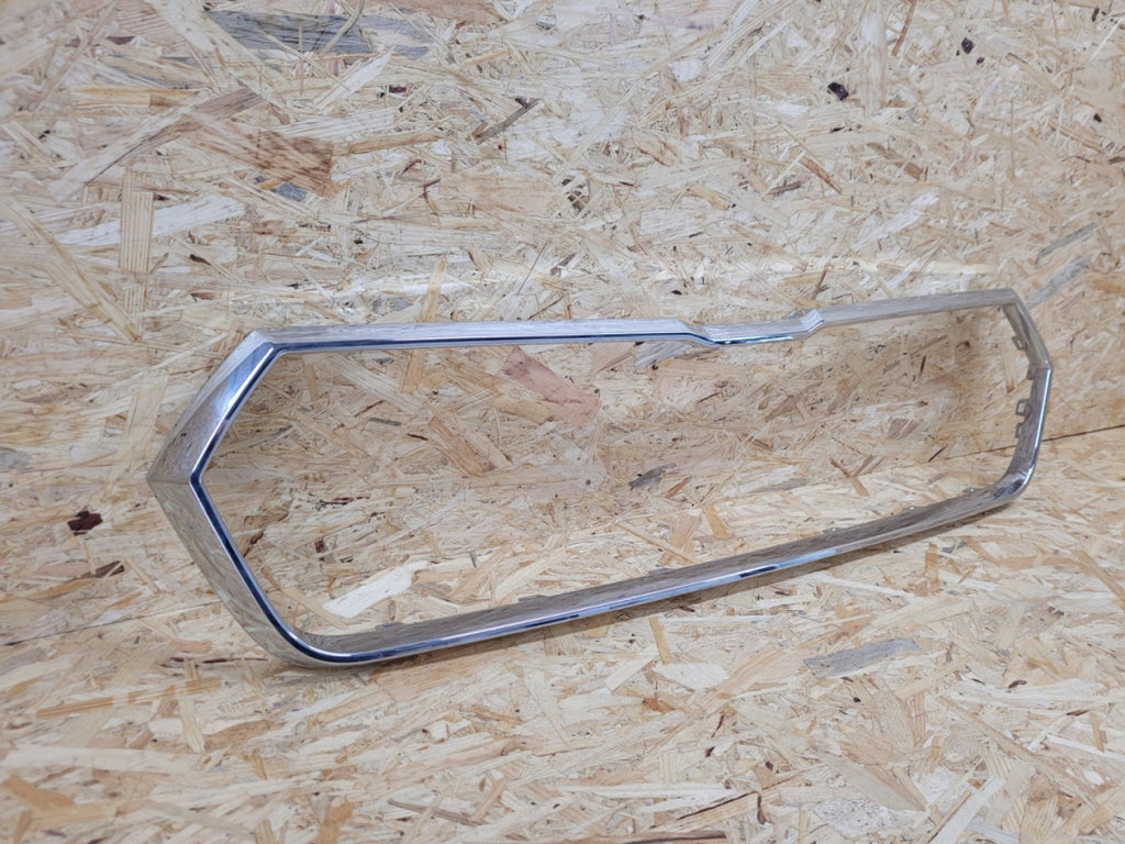 Maska (grill) Ramka hrom a atrapy prednja Skoda Enyaq 5LA 20-