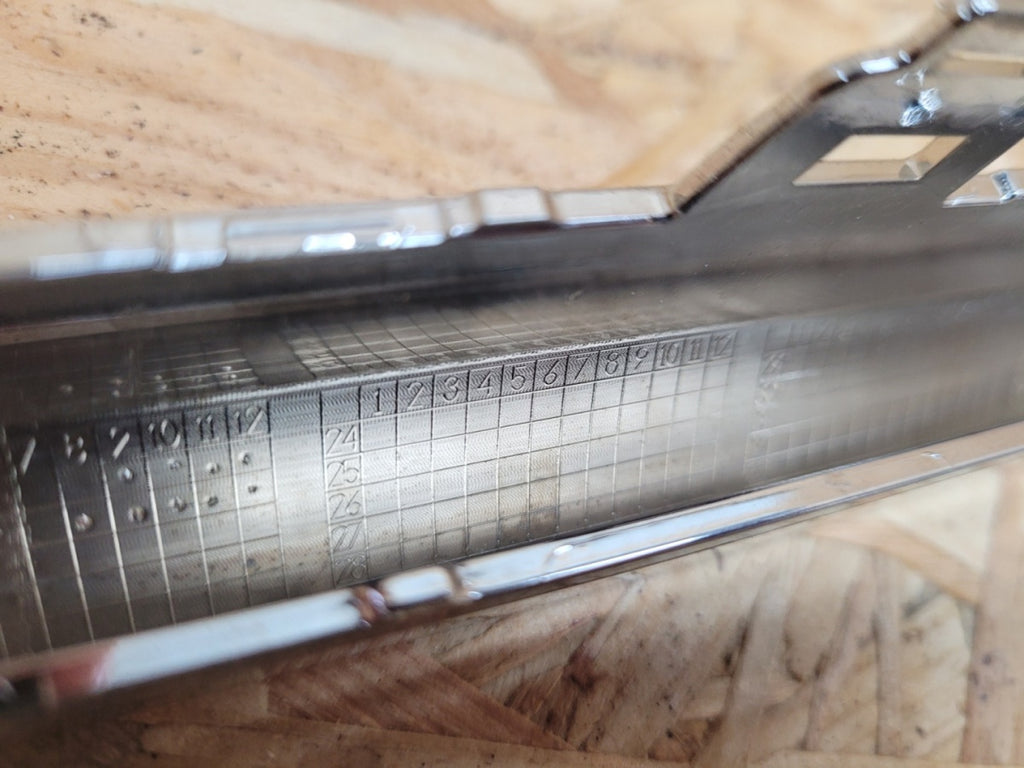 Maska (grill) Ramka hrom a atrapy prednja Skoda Enyaq 5LA 20-