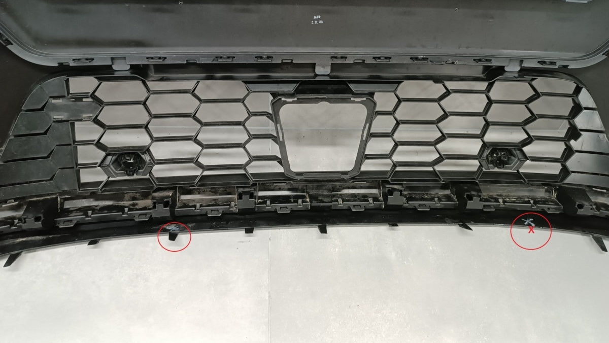 Prednji branik Jeep Avenger 23-