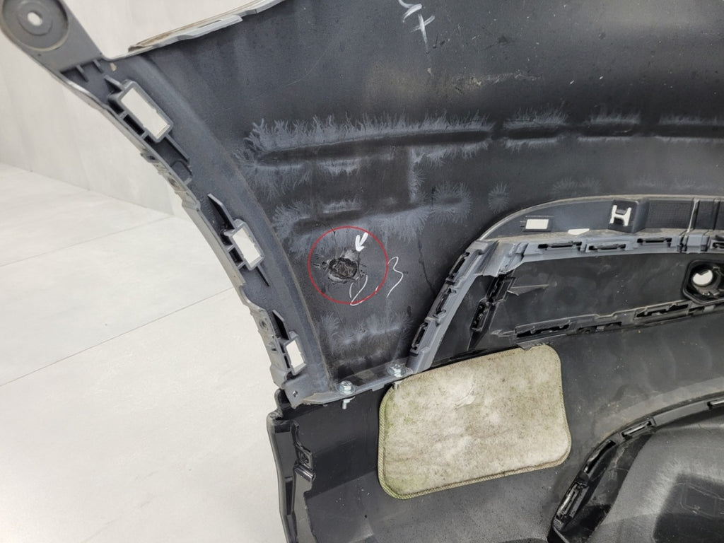 Zadnji branik Audi Q4 E-TRON 89A S-Line 21-
