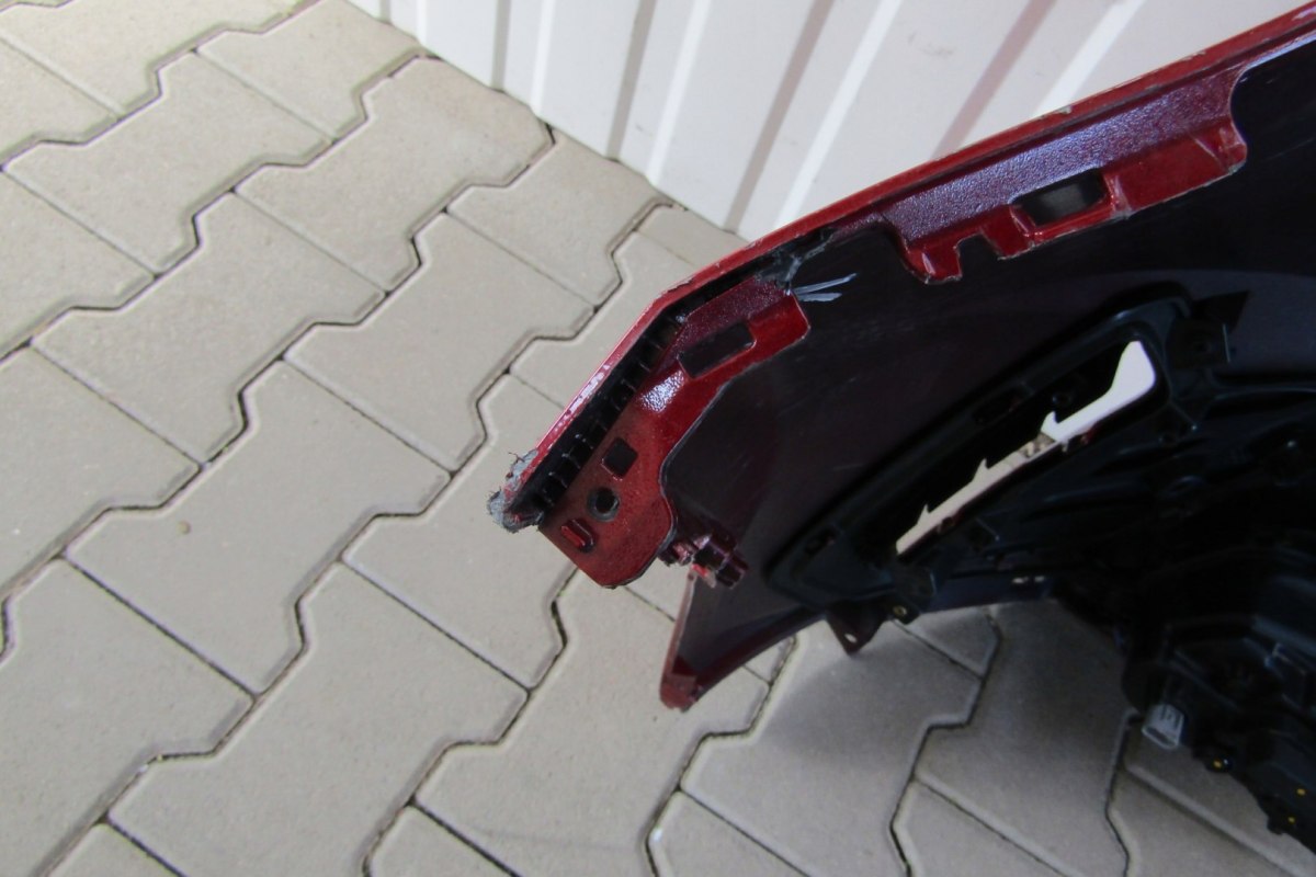 Prednji branik Kia Sorento IV 20- LED