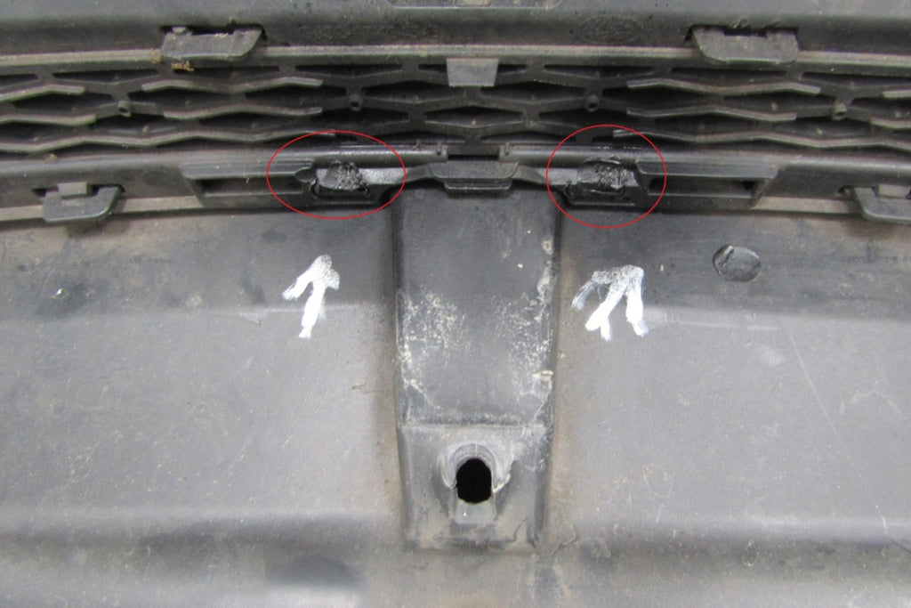 Prednji branik LAND ROVER EVOQUE lift DYNAMIC 15-19