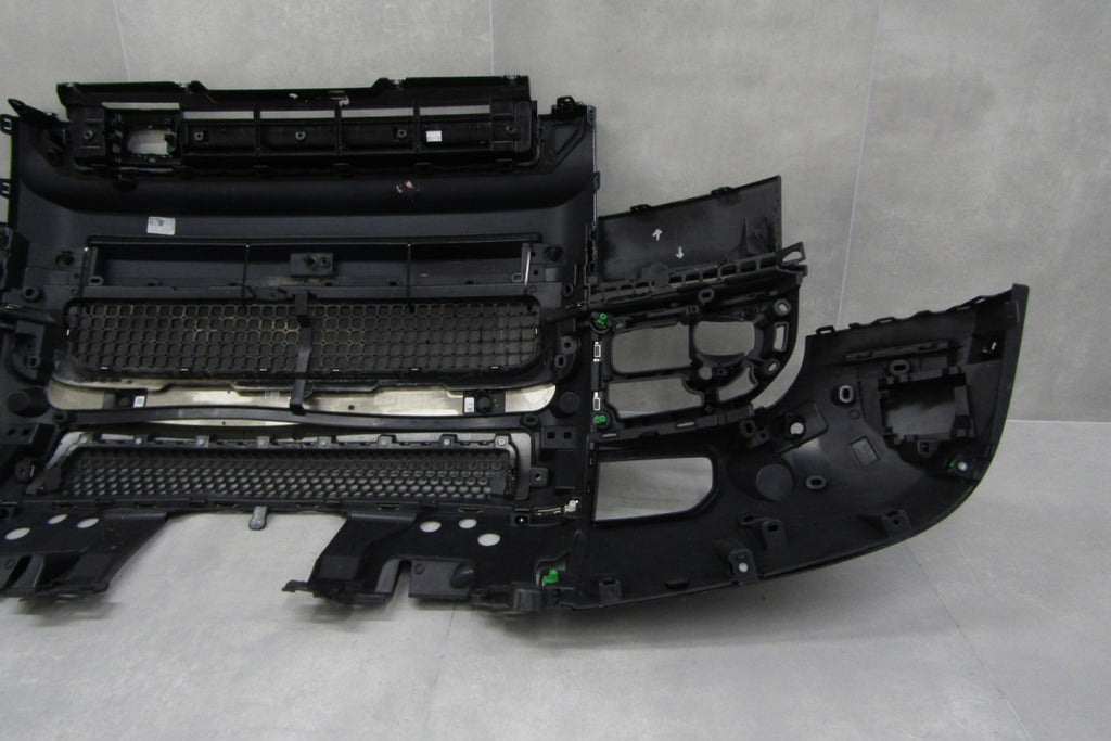 Prednji branik Land Rover Defender 2 II L663 20- LED