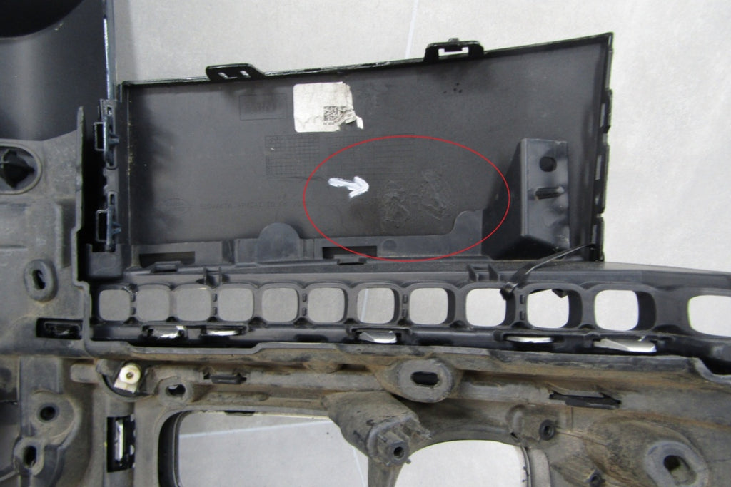 Prednji branik Land Rover Defender 2 II L663 20-