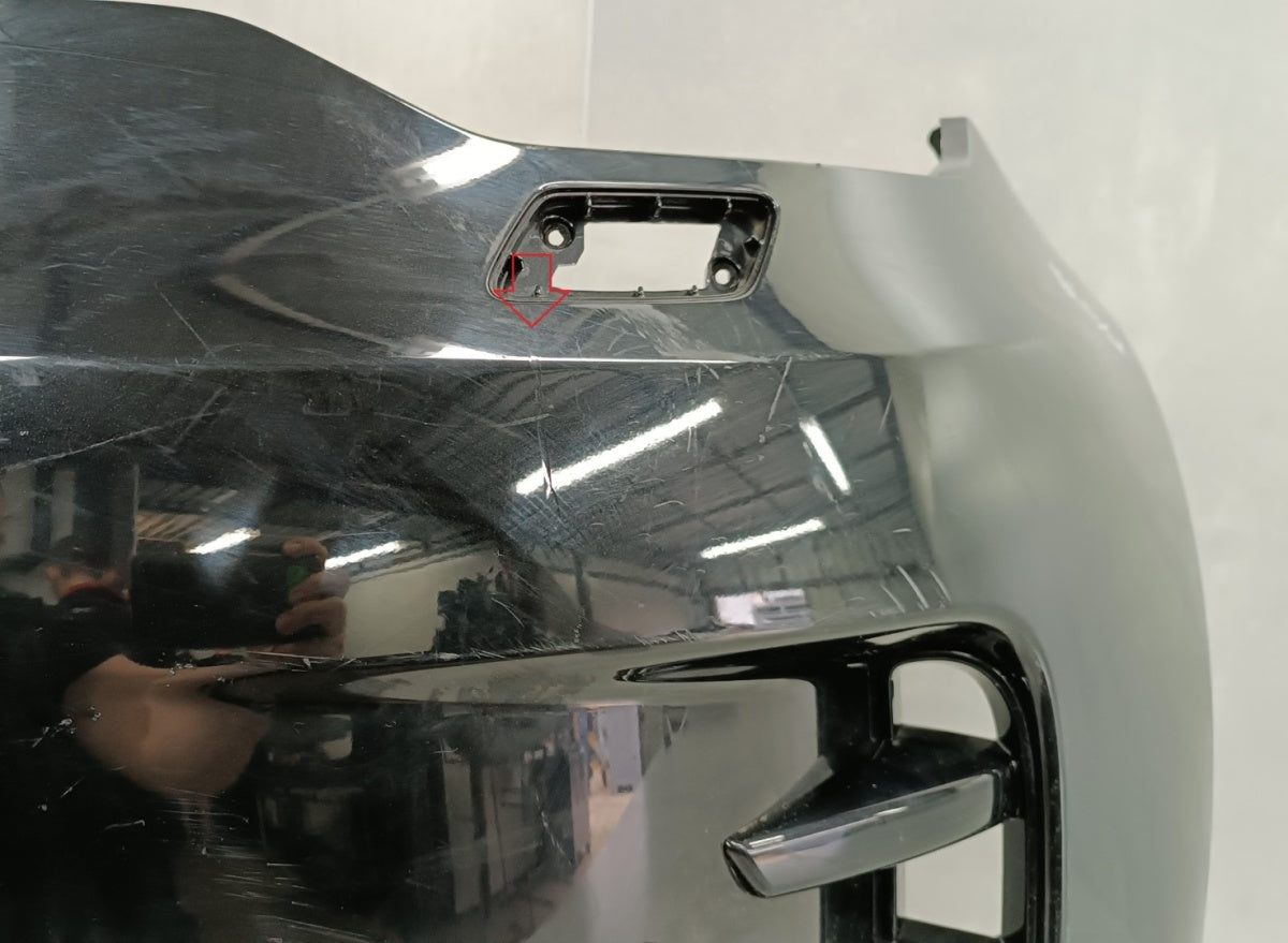 Prednji branik Land Rover Discovery R Dynamic Lift 21- (LEDY)