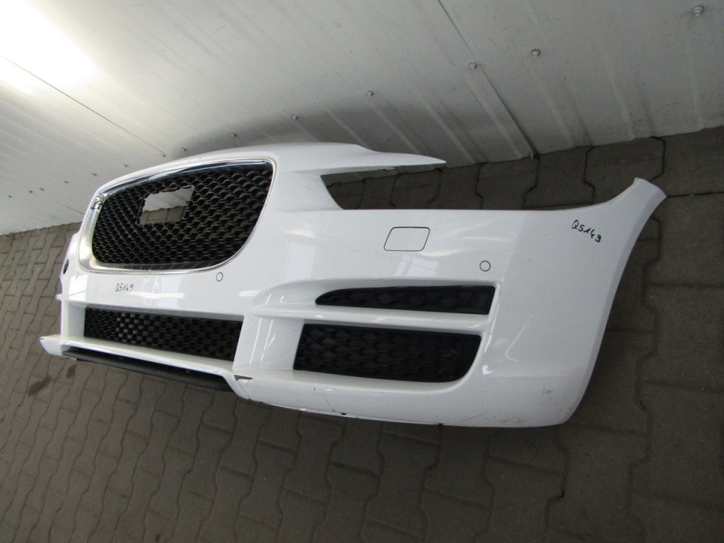 Prednji branik Jaguar XE 15-