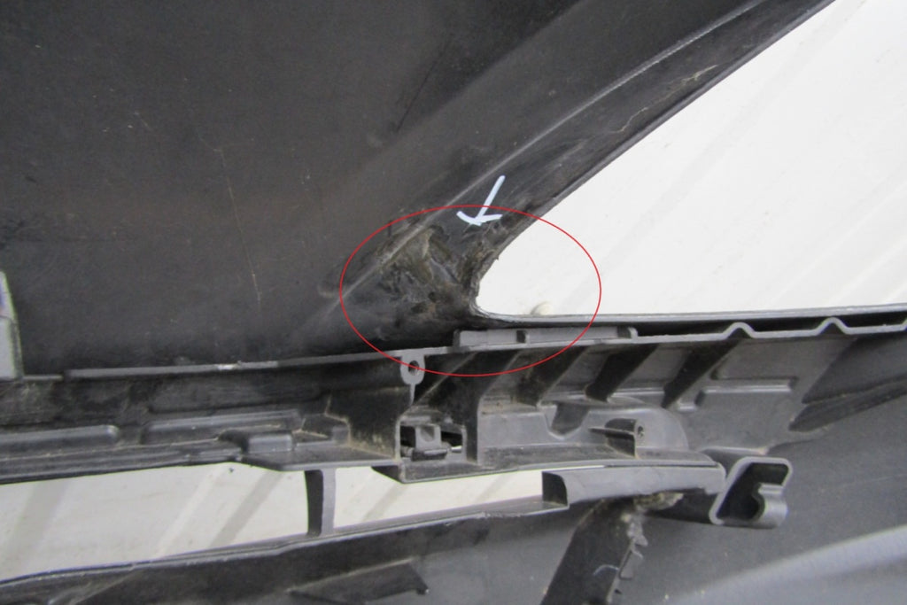 Prednji branik Mazda 3 II Lift 11-13