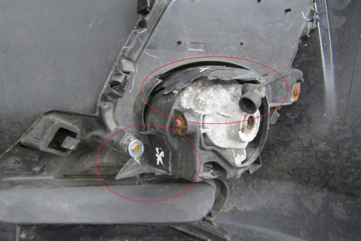 Prednji branik Mazda 3 II Lift 11-13