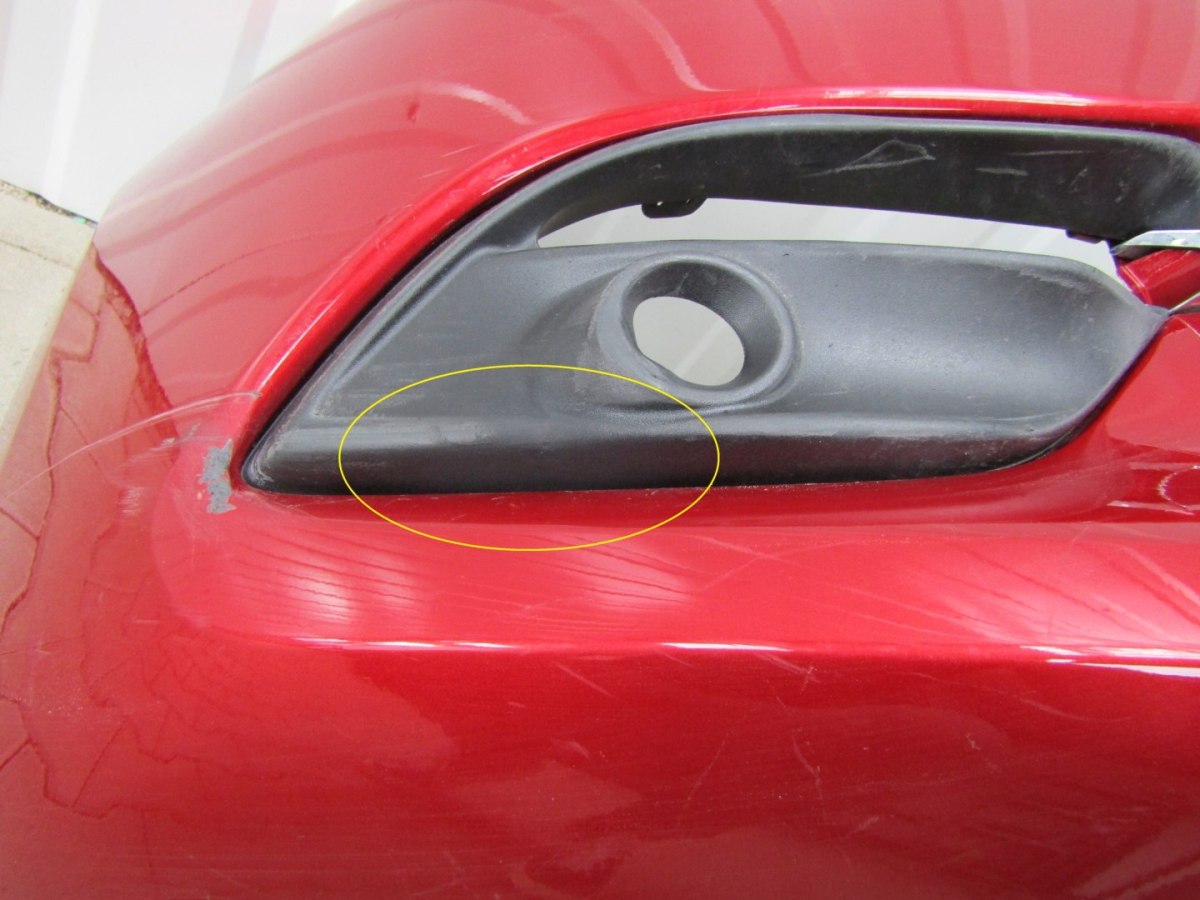 Prednji branik MAZDA 3 LIFT 17-