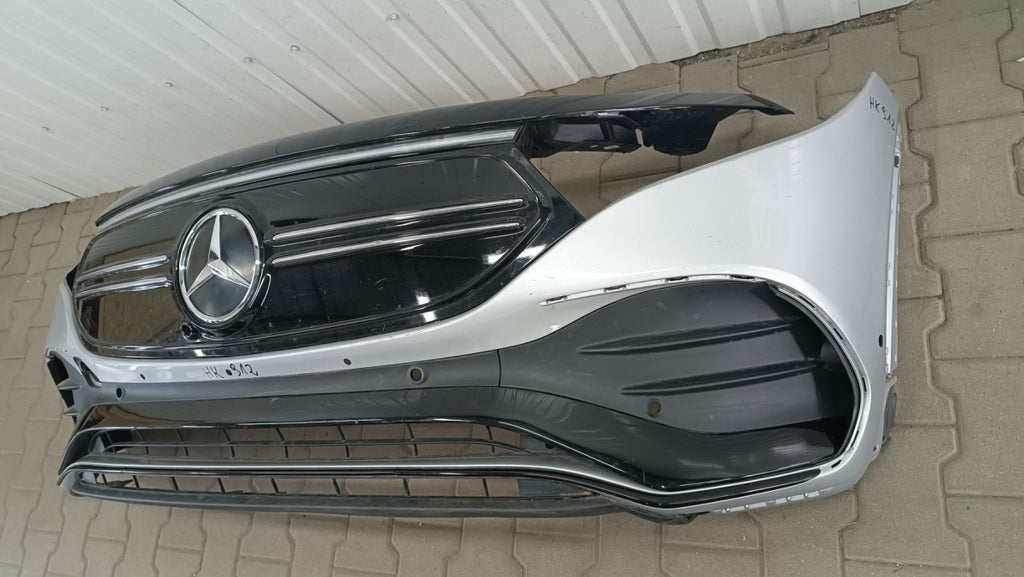 Prednji branik MERCEDES EQB W243 AMG 21-