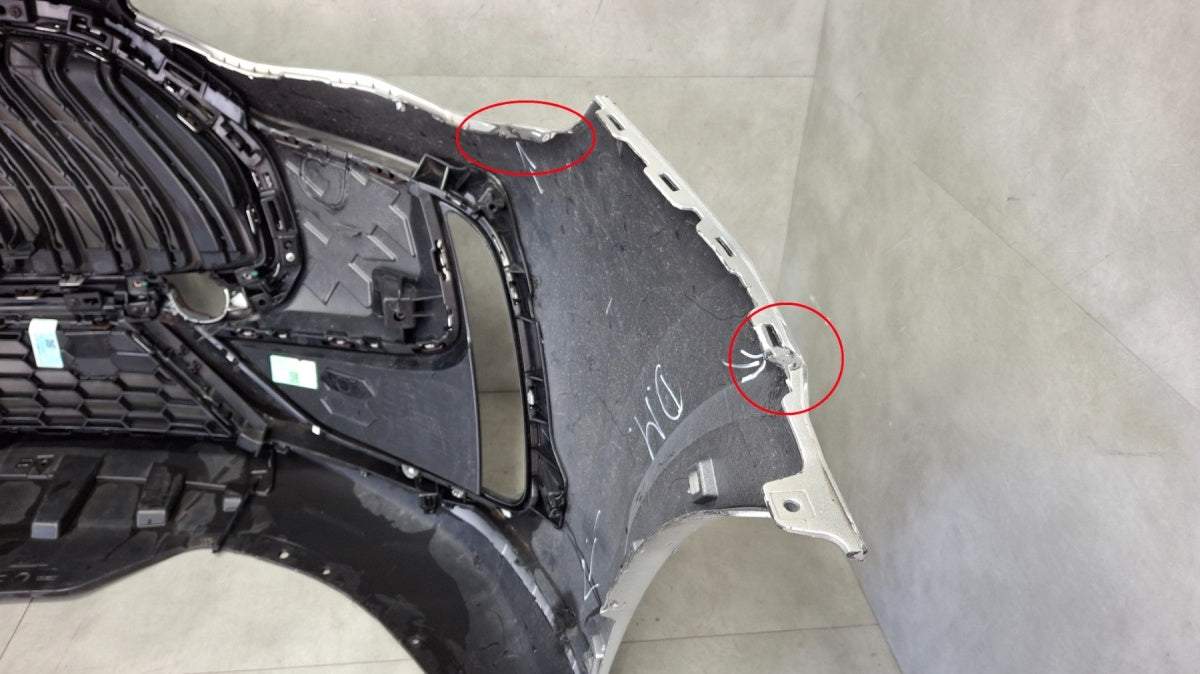 Prednji branik MG HS Lift 20-23 / + 1 LED