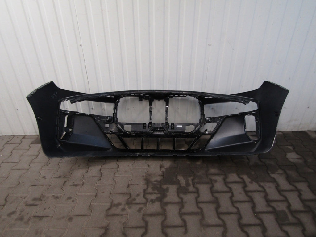 Prednji branik BMW 7 G70 M paket 22-