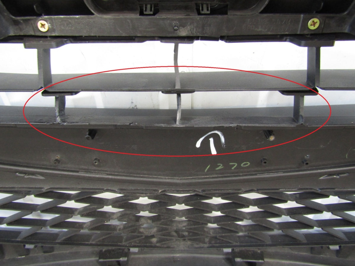 Prednji branik Mazda 5 V III 10-16