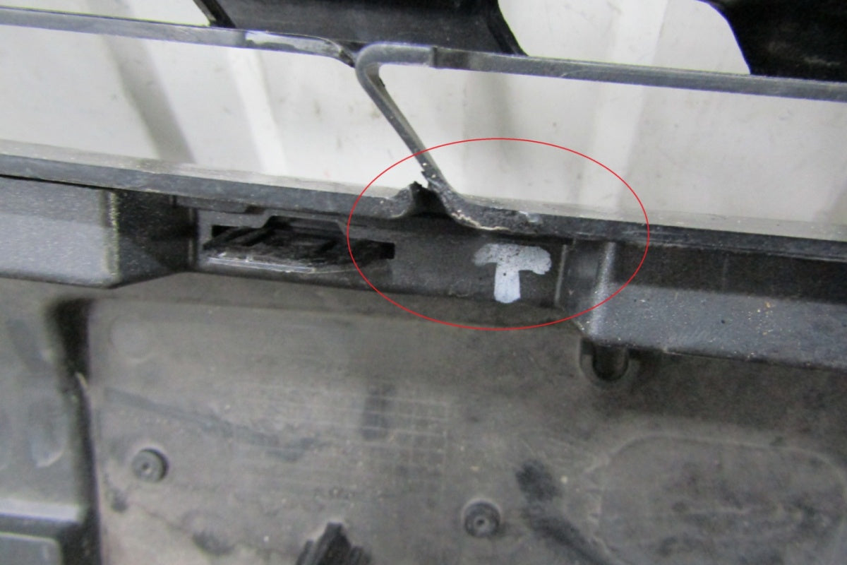 Prednji branik Renault Arkana RS LINE 19-