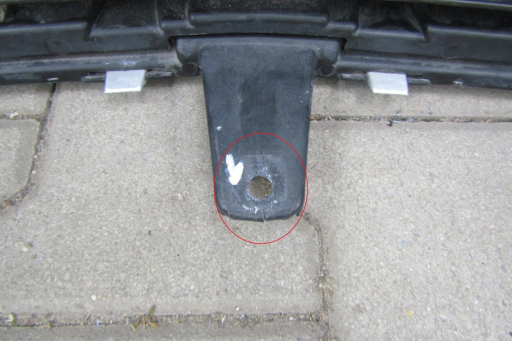 Prednji branik Mercedes CLS 218 Lift 14-18 RADARY