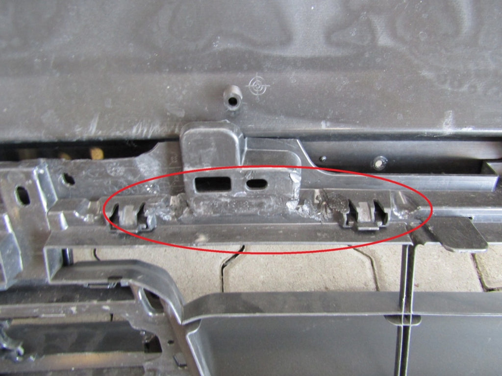 Prednji branik Mazda MX-30 MX30 20-