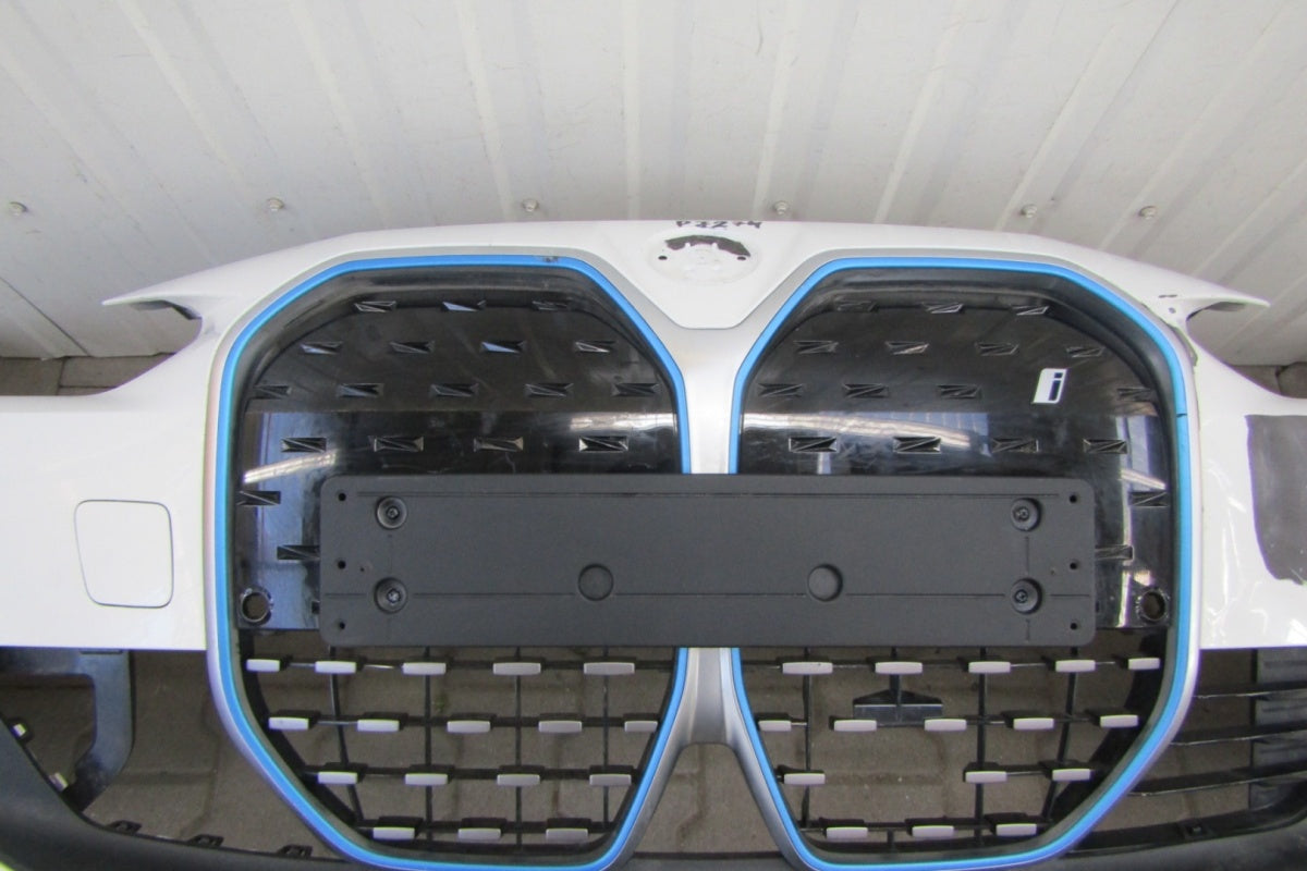 Prednji branik BMW i4 G26 eDrive E 21- 6 PDC
