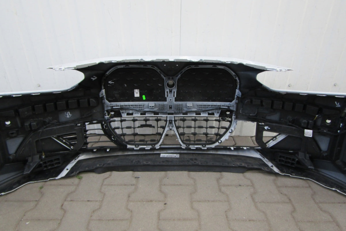 Prednji branik BMW i4 G26 eDrive E 21- 6 PDC