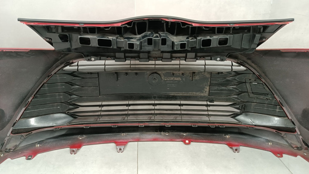 Prednji branik Toyota Yaris 3 III Lift /+ maglenke 17-19