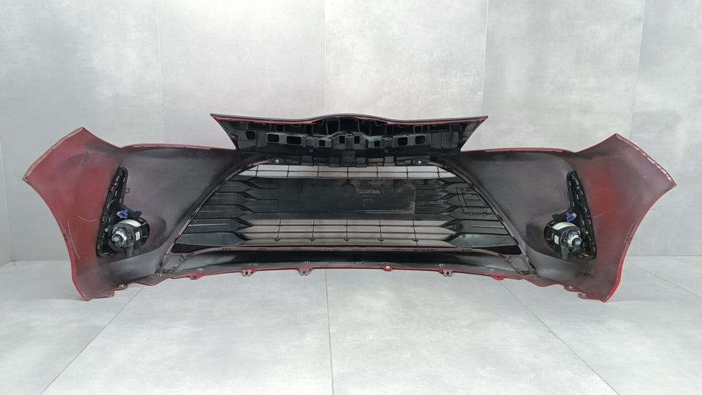 Prednji branik Toyota Yaris 3 III Lift /+ maglenke 17-19