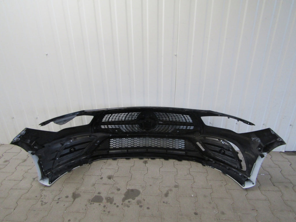 Prednji branik Mercedes CLA AMG 118 19-