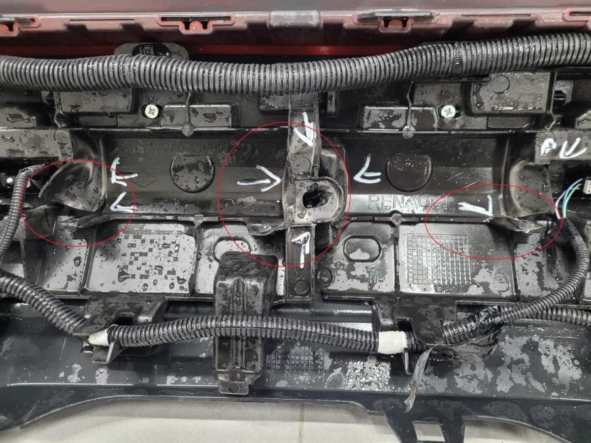 Zadnji branik Renault Scenic 5 V 24-