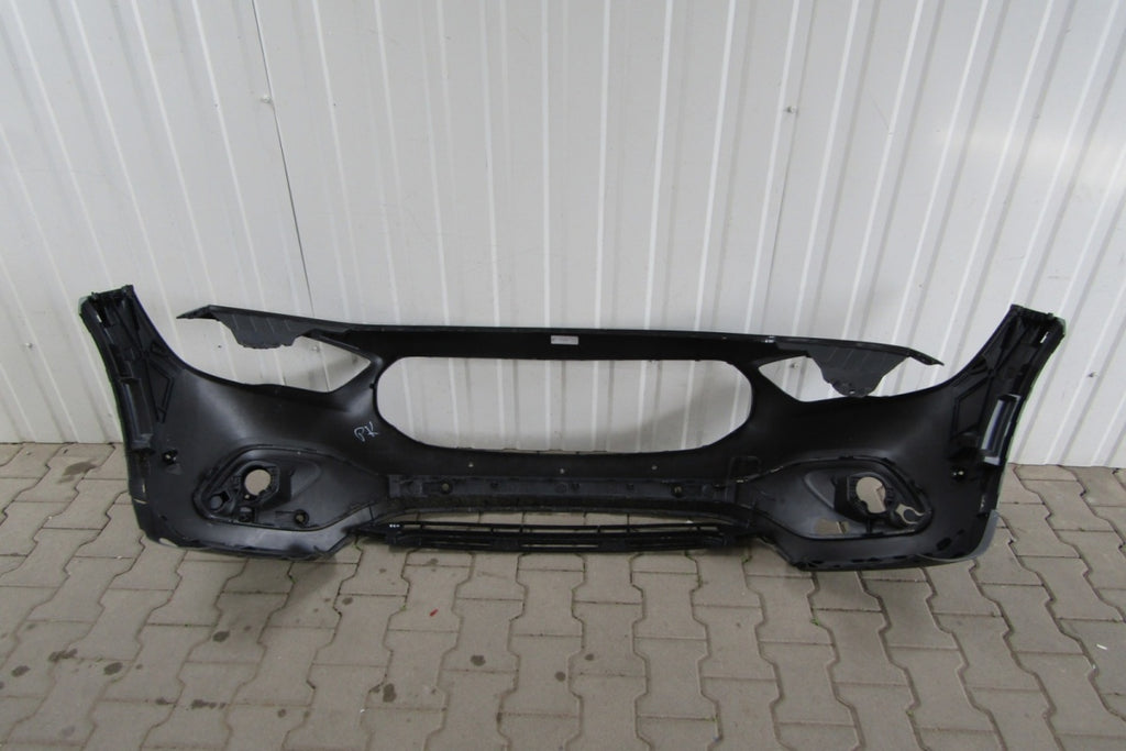 Prednji branik Mercedes GLA 247 20-