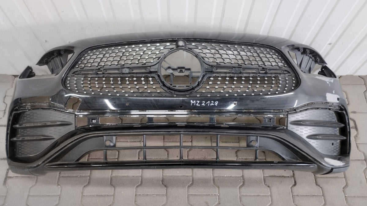Prednji branik Mercedes GLA 247 AMG 20-
