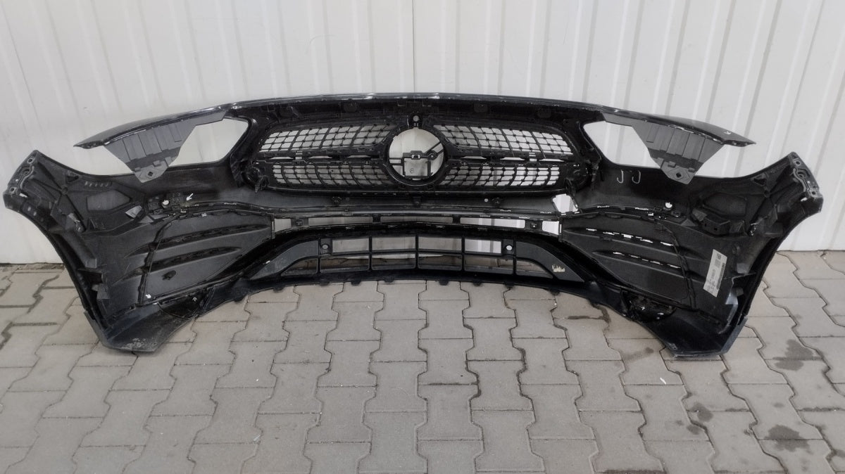 Prednji branik Mercedes GLA 247 AMG 20-