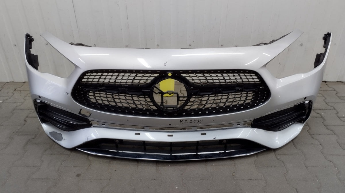 Prednji branik Mercedes GLA 247 AMG 20-