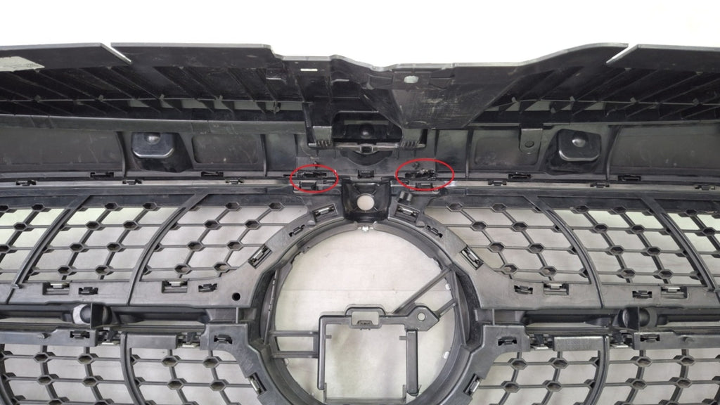 Prednji branik Mercedes GLA H247 247 AMG Lift 23-