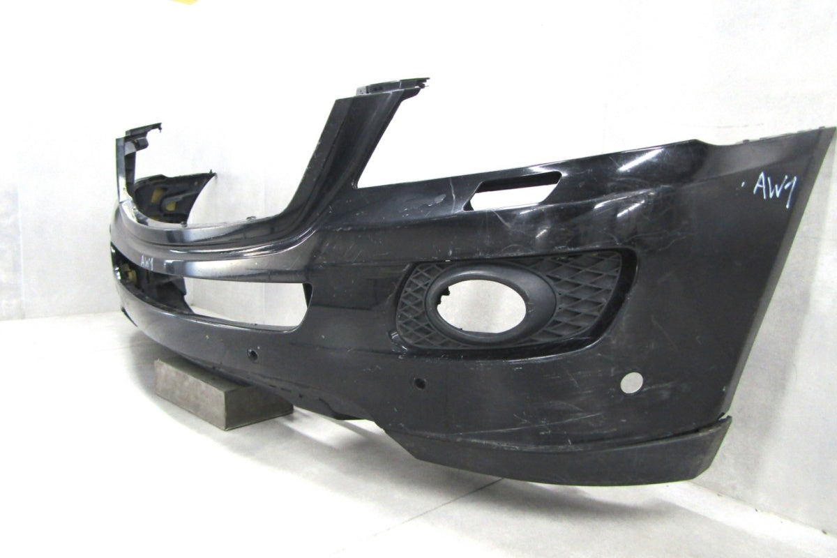 Prednji branik Mercedes ML W164 164 05-07 / + ślizgi SUV