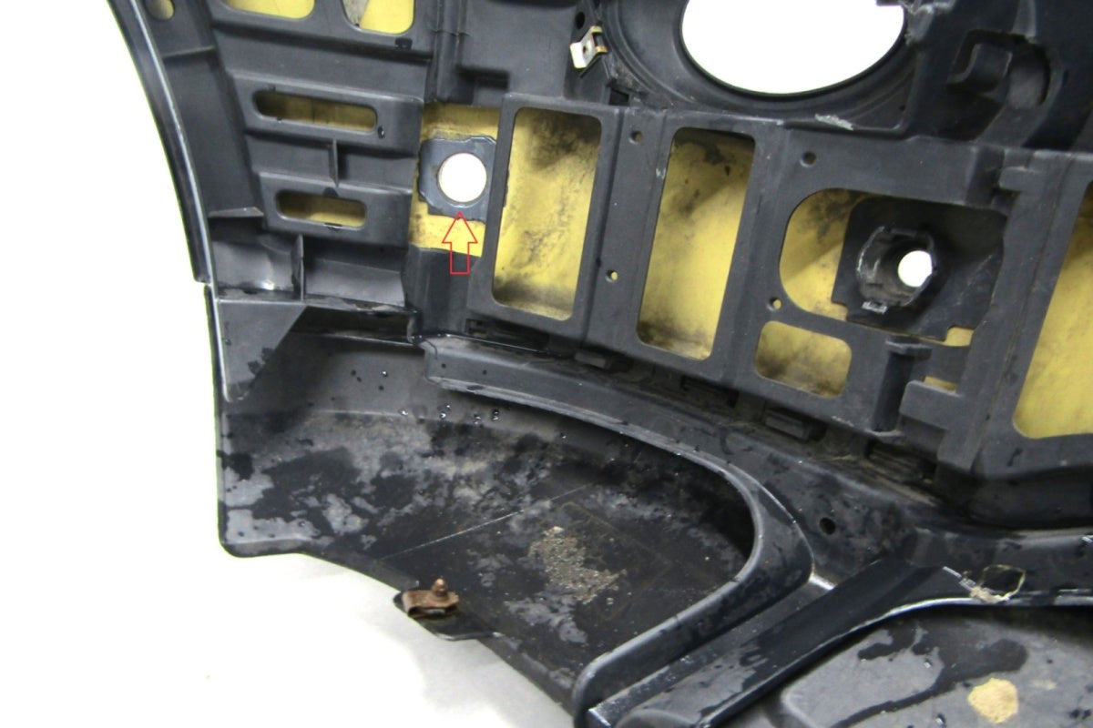 Prednji branik Mercedes ML W164 164 05-07 / + ślizgi SUV