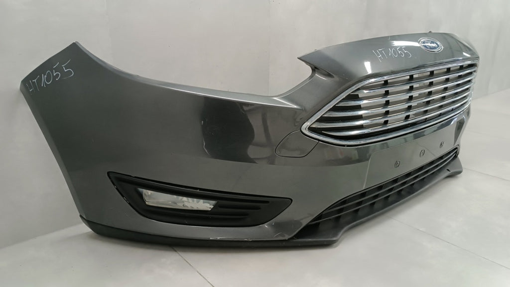 Prednji branik Ford Focus Mk3 III Lift 14-18 / + halogeny