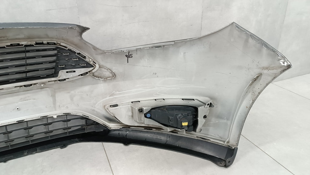 Prednji branik Ford Focus Mk3 III Lift 14-18 / + halogeny