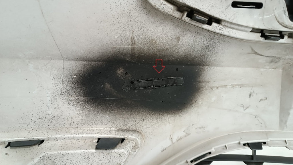Prednji branik Ford Focus Mk3 III Lift 14-18 / + halogeny