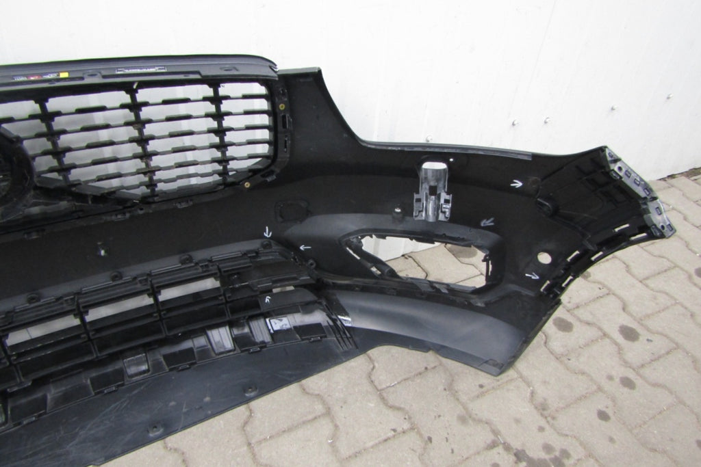 Prednji branik VOLVO XC40 R-DESIGN 17-21