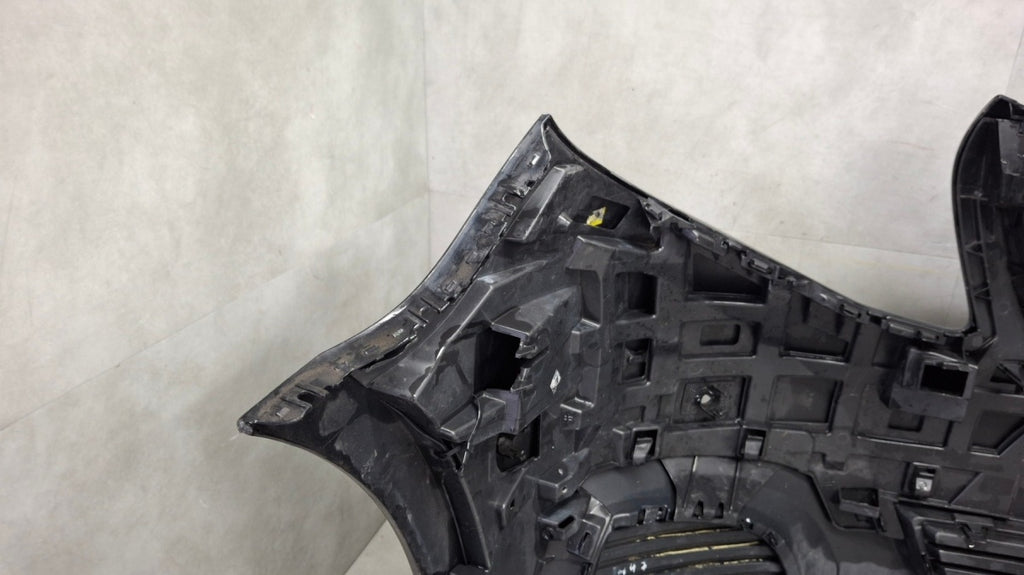 Prednji branik Mercedes VITO W447 447 14-18 / + ślizg