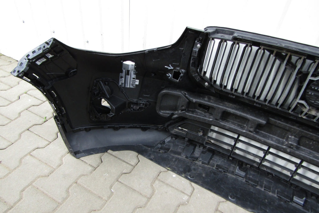 Prednji branik VOLVO C40 XC40 LIFT 21-24