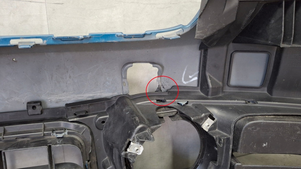 Prednji branik Mini Cooper Countryman F60 17-20 / + ślizgi