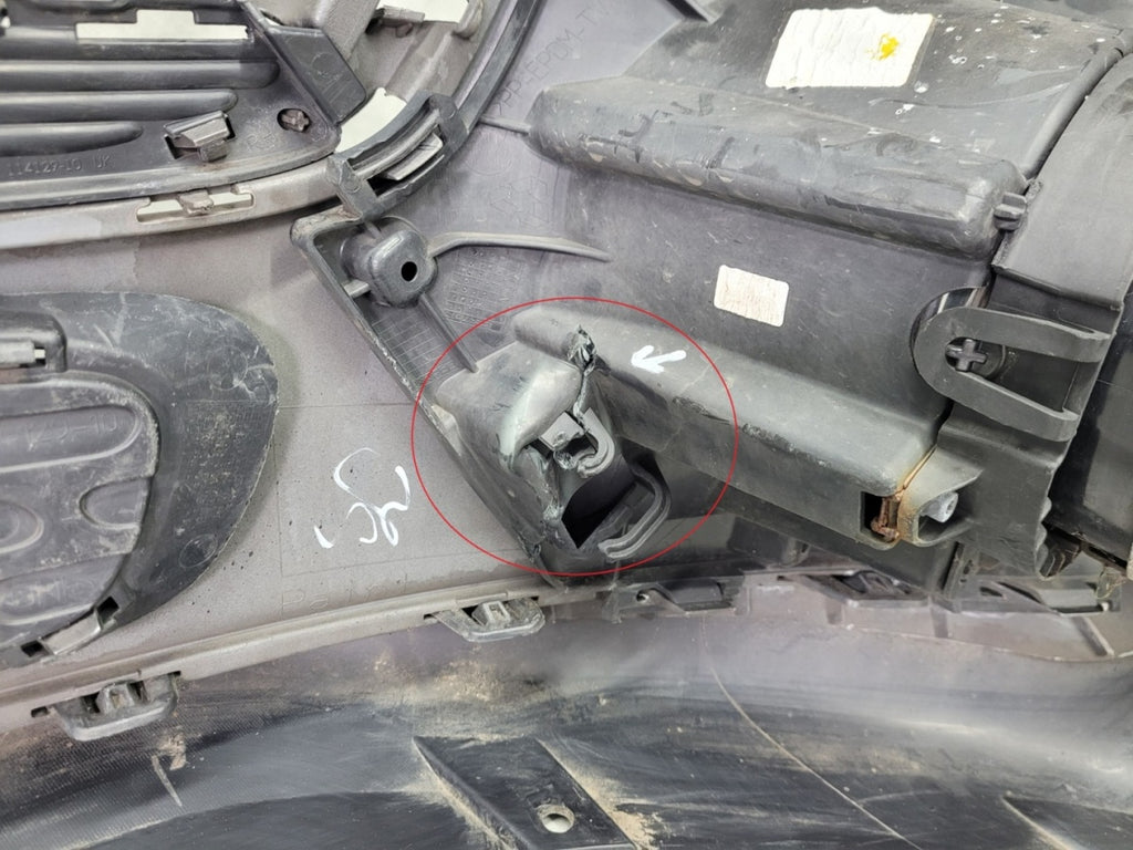 Prednji branik Mini Cooper F55 F56 14-18