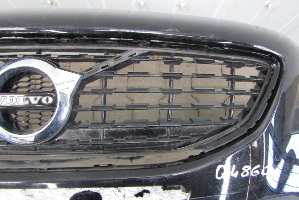 Prednji branik Volvo V40 R Design Lift 16-19
