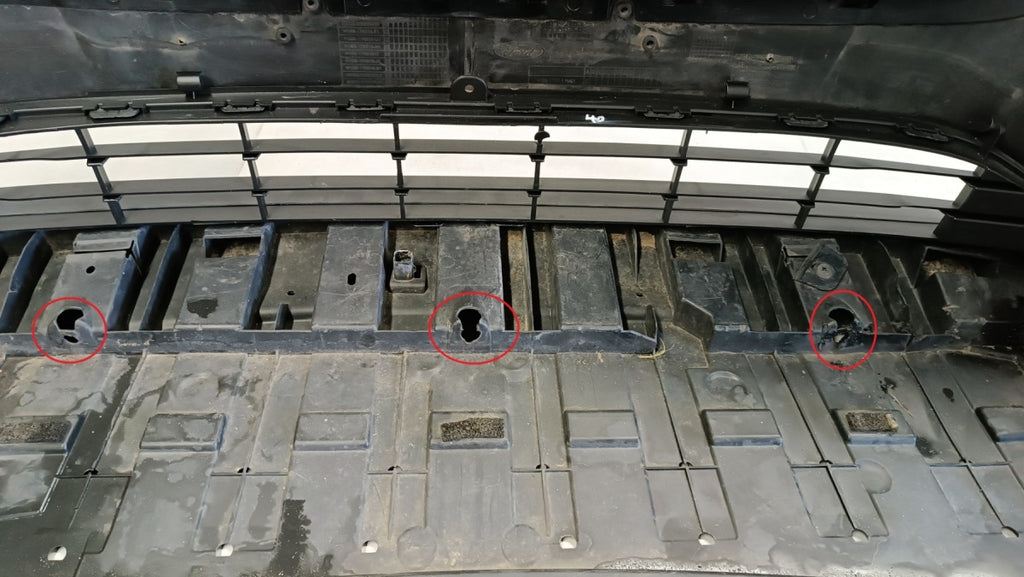 Prednji branik Ford Fiesta MK8 VIII 17-22 (Podłoga)