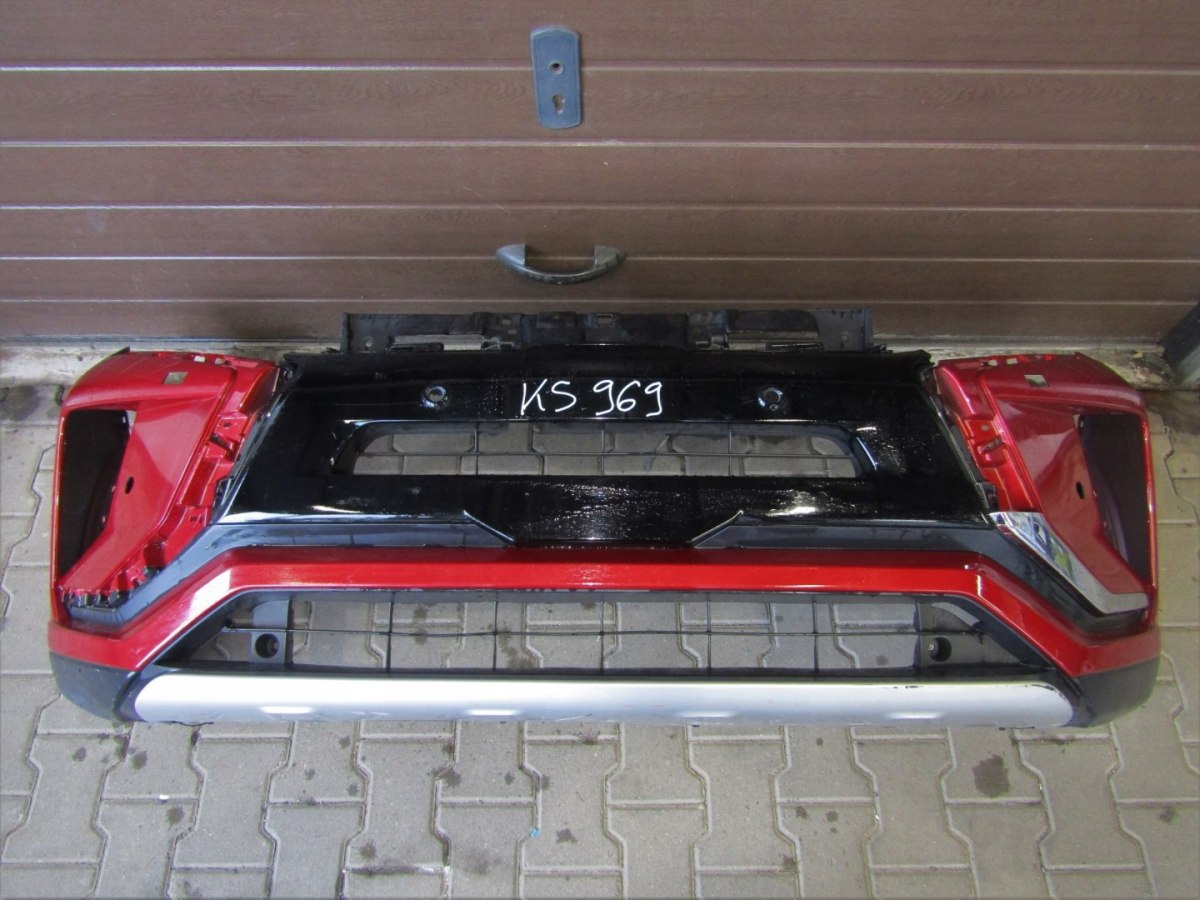 Prednji branik Mitsubishi Eclipse Cross 17-