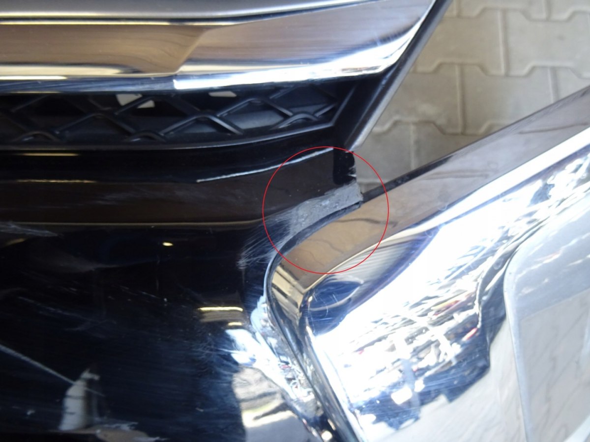 Prednji branik Mitsubishi Eclipse Cross 17-