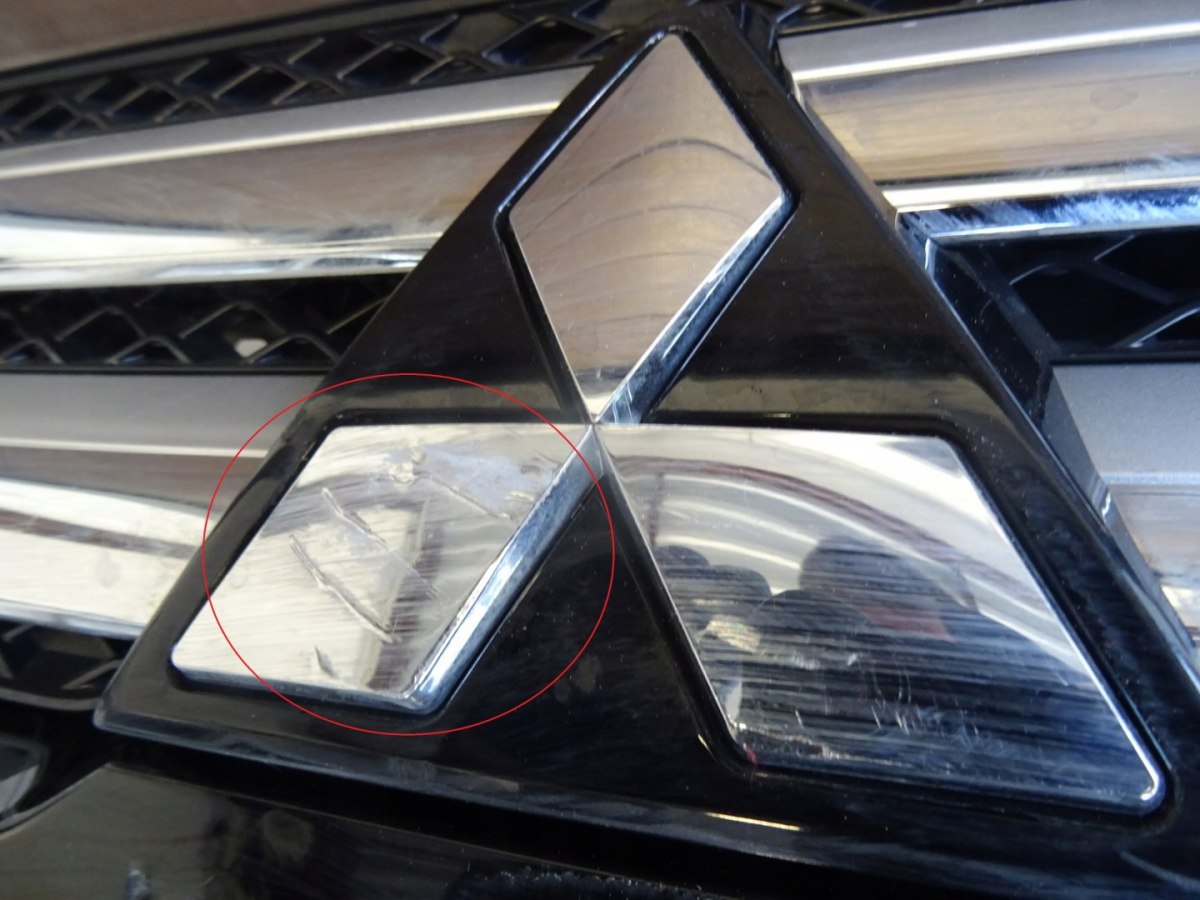 Prednji branik Mitsubishi Eclipse Cross 17-