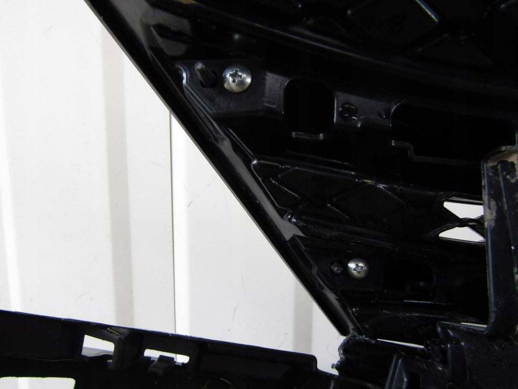 Prednji branik Mitsubishi Eclipse Cross 17-