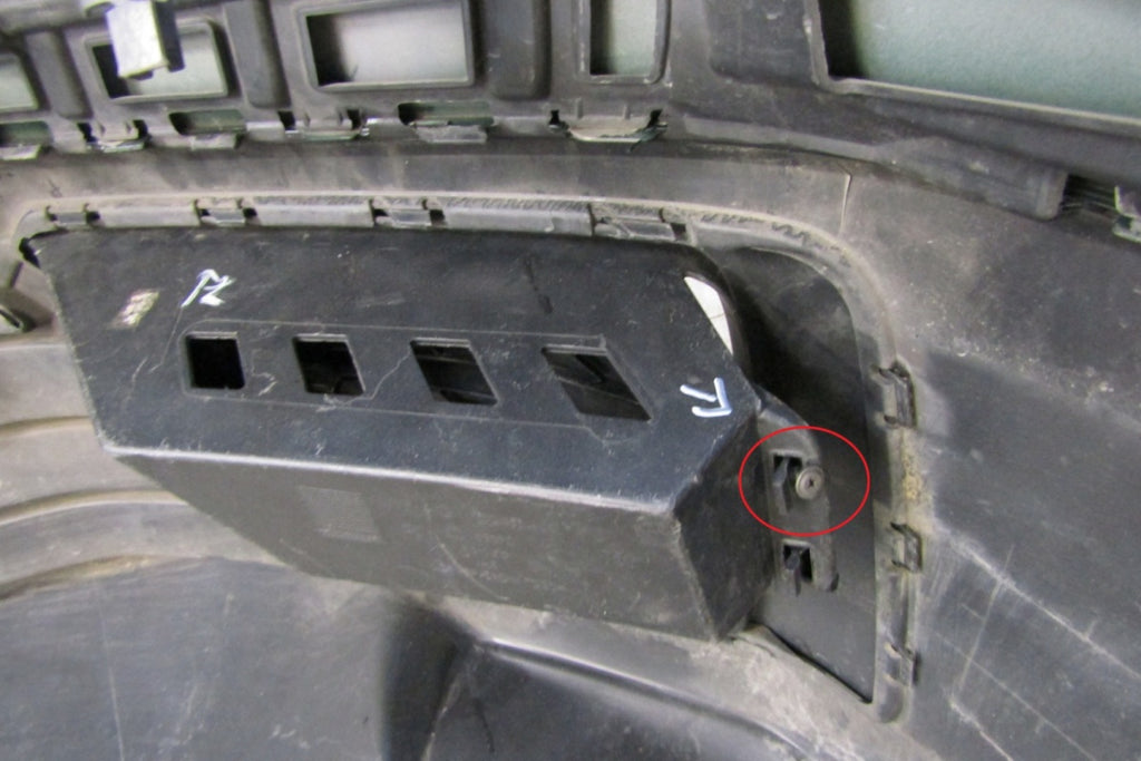 Prednji branik VW Crafter 2 II 7C0 16-