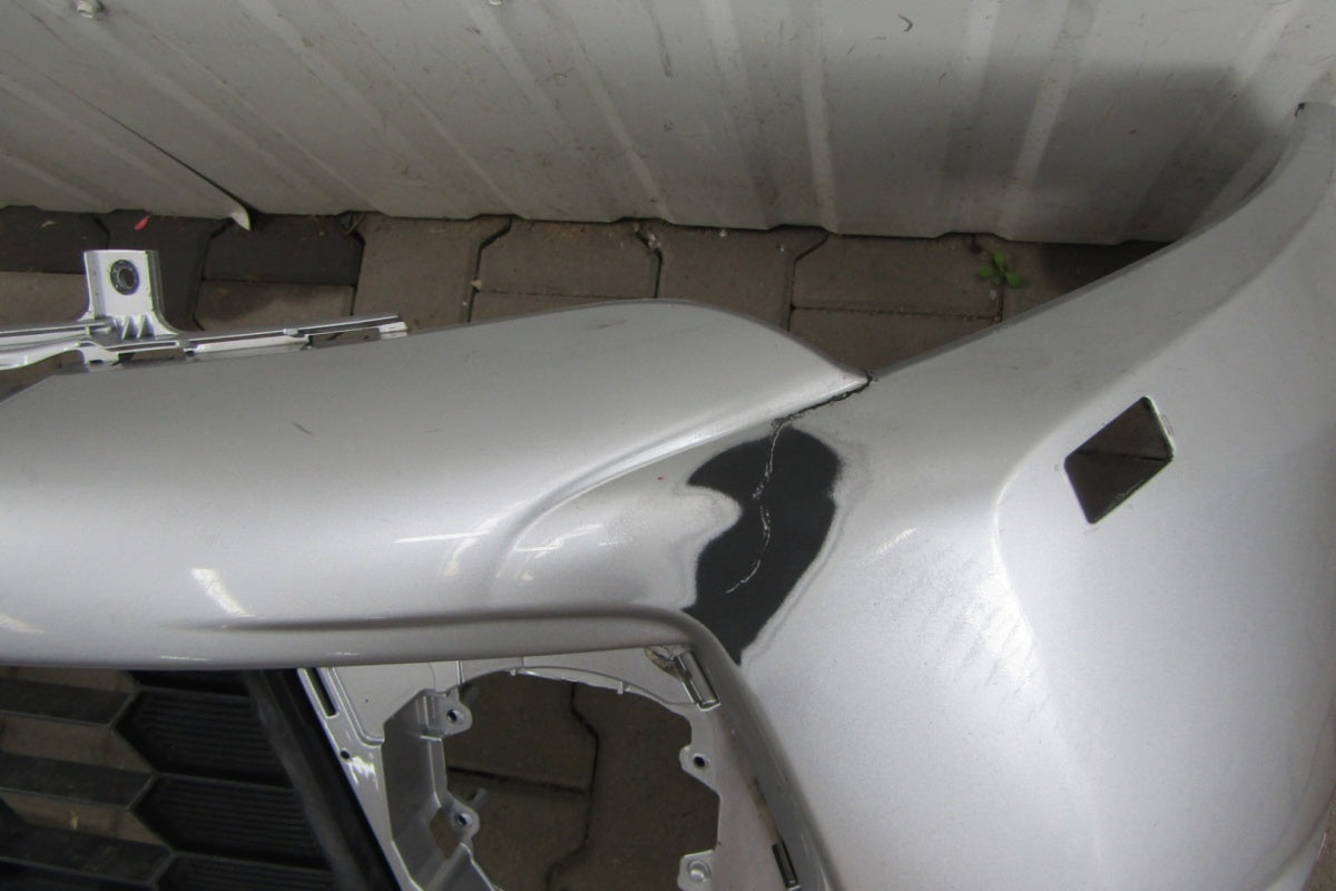 Prednji branik Mitsubishi L200 5 V 15-